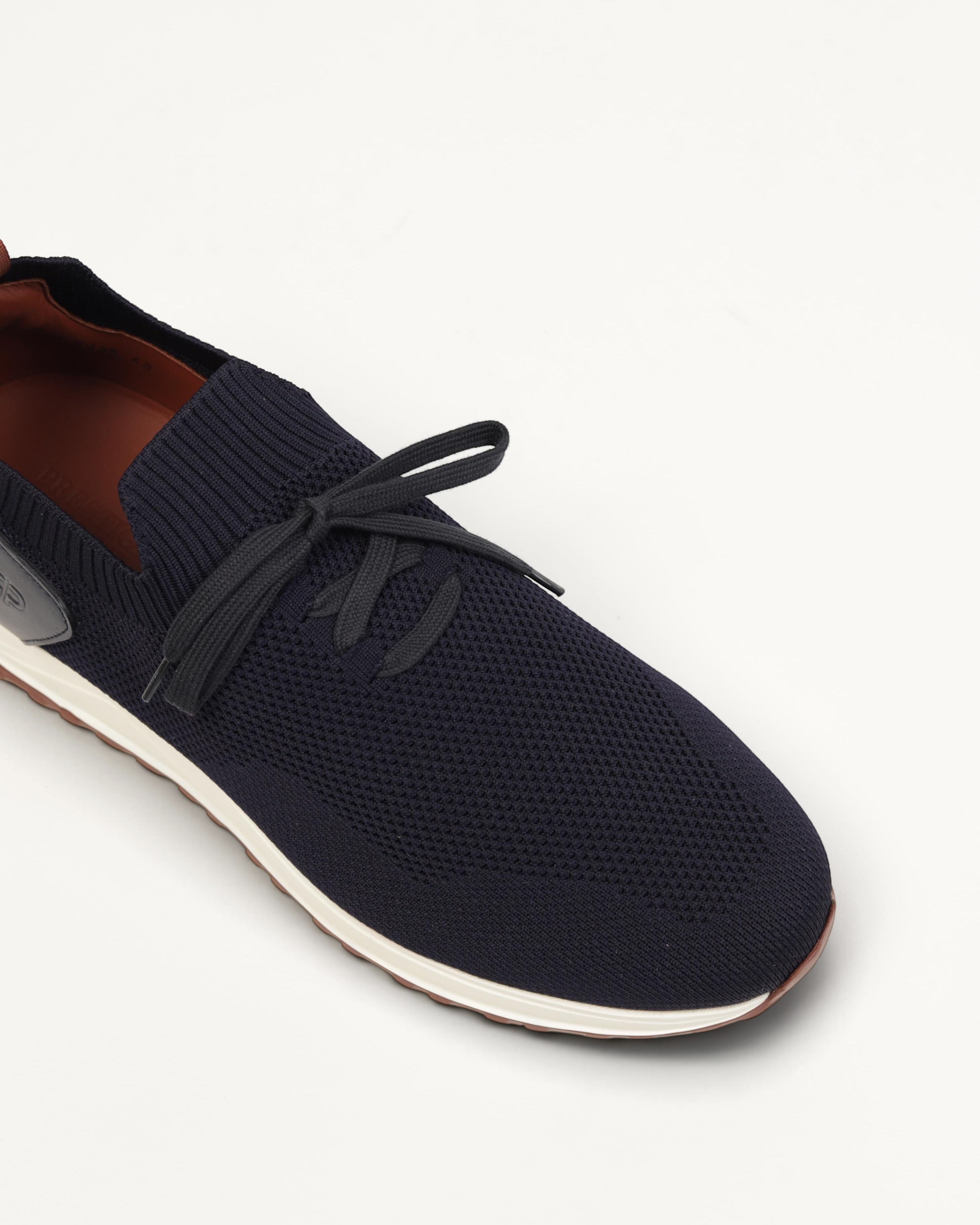 Prestige XLR Fame Walk XL navy blue knit sneaker with lace-up closure and white sole