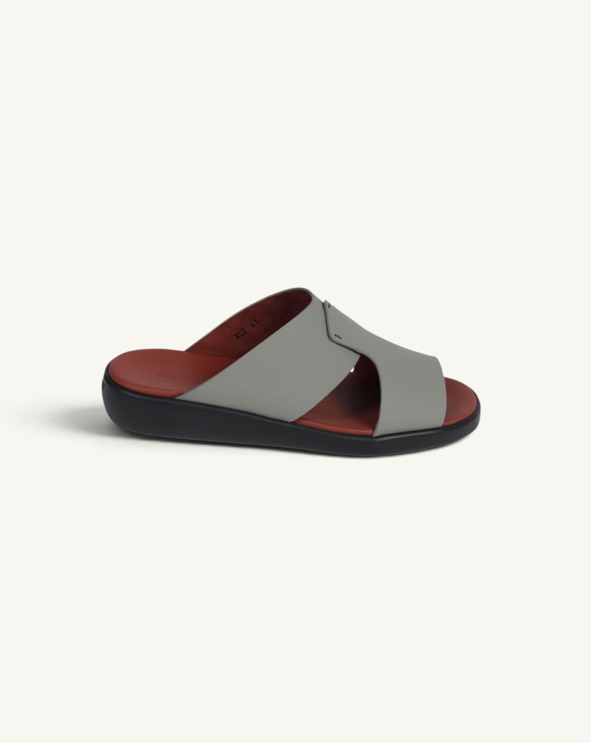 Prestige PG-XL2 Gommato Nube slide sandal in grey leather with a contrasting terracotta footbed and black sole.