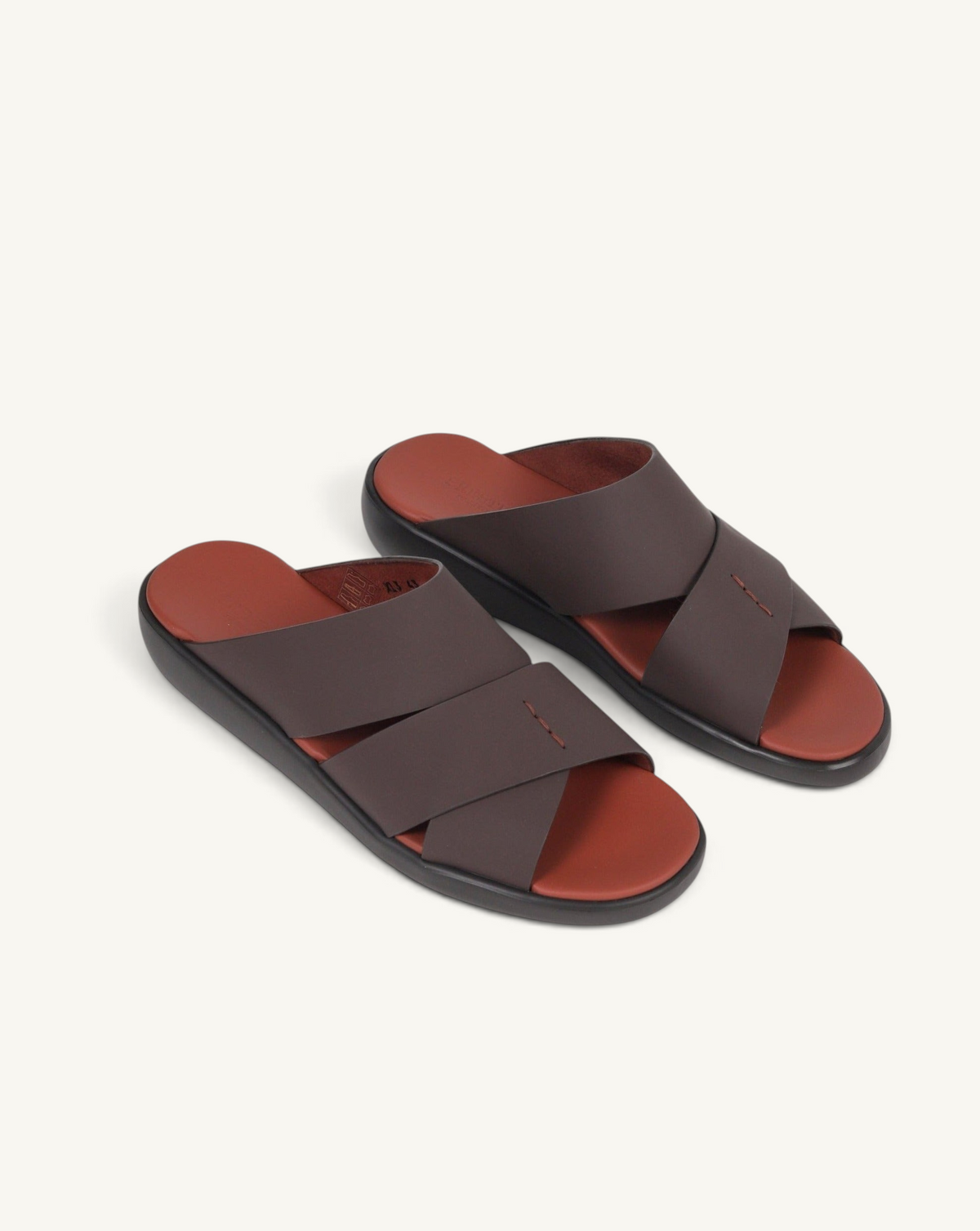 Prestige PG-XL3 Gommato Nutella slide sandals featuring dark brown crisscross leather straps and a rust-coloured footbed.