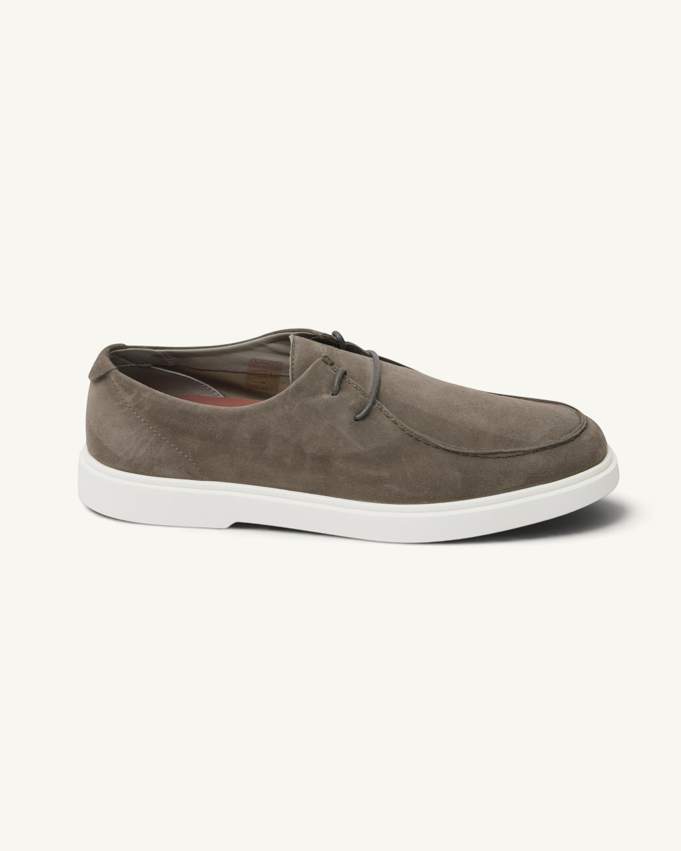 Prestige Playtime Reverse men's loafer in taupe suede with a white rubber sole and thin lace detail