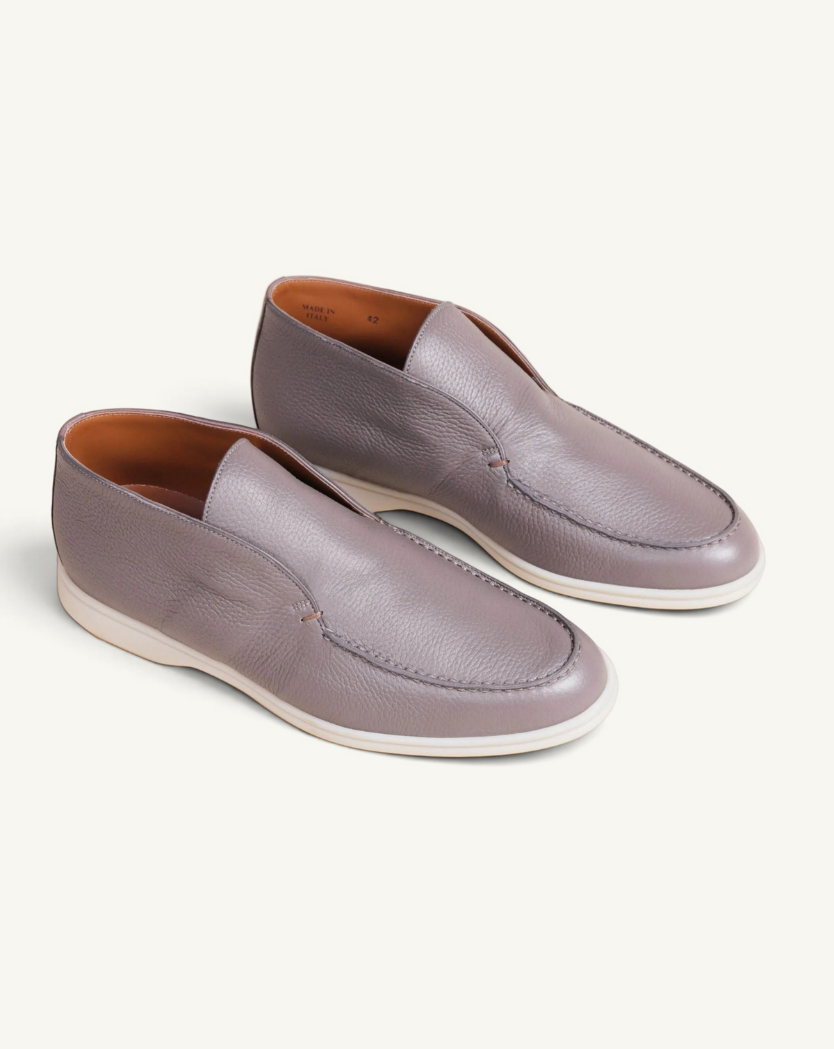Prestige PDL092C ankle boots in taupe deer leather with a slip-on design and white rubber sole