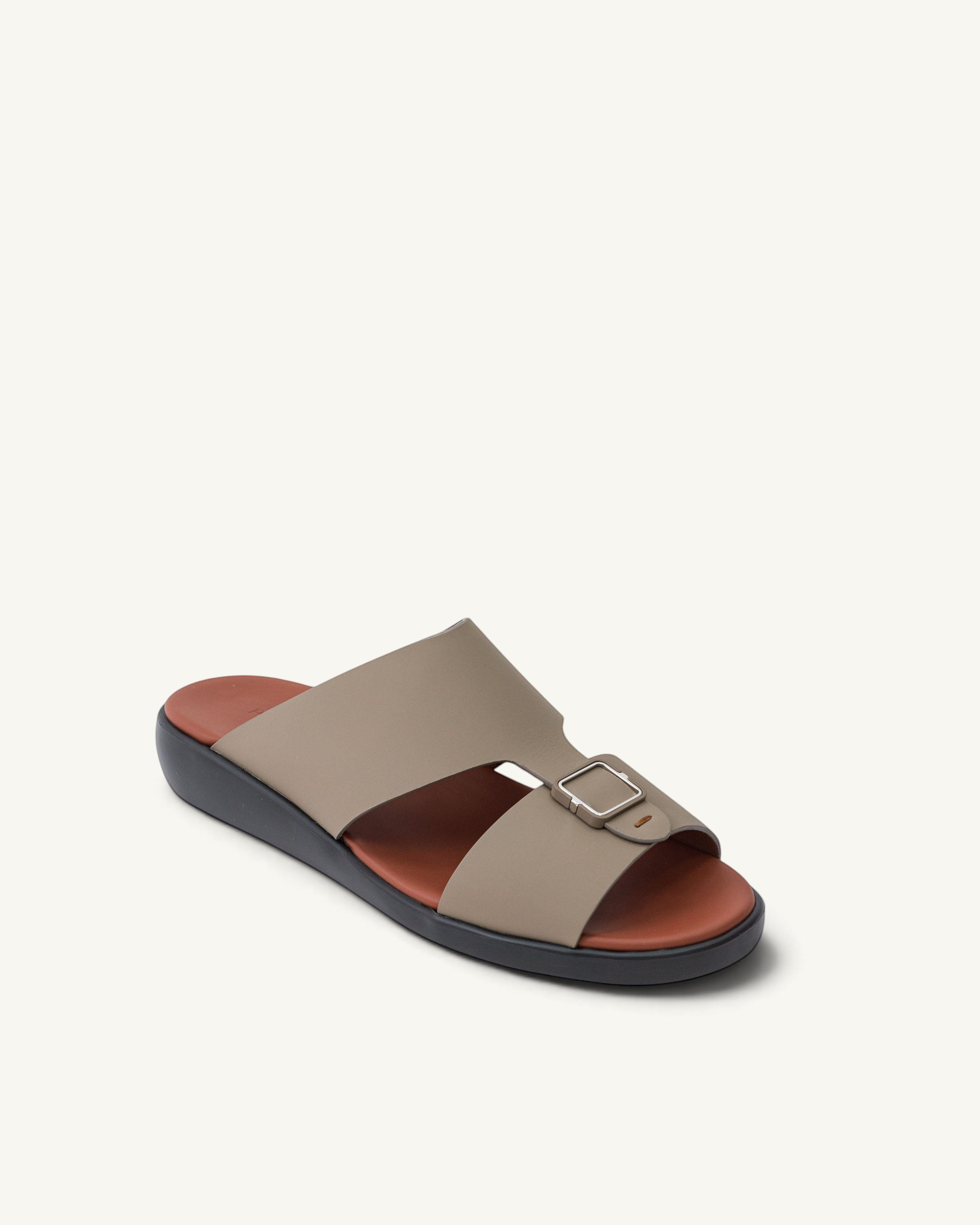Prestige Lord Gommato taupe extra light men's sandals with a buckle detail and contrasting brown footbed