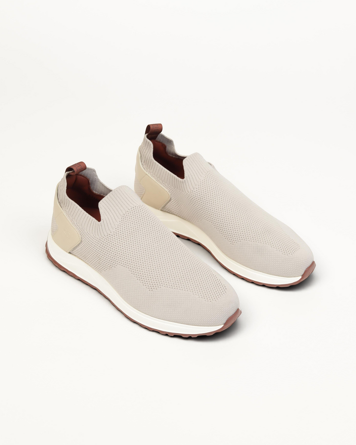 Prestige XLR FAME ACTIVE XL LUX beige slip-on sneakers featuring a breathable knit upper and a durable rubber sole.
