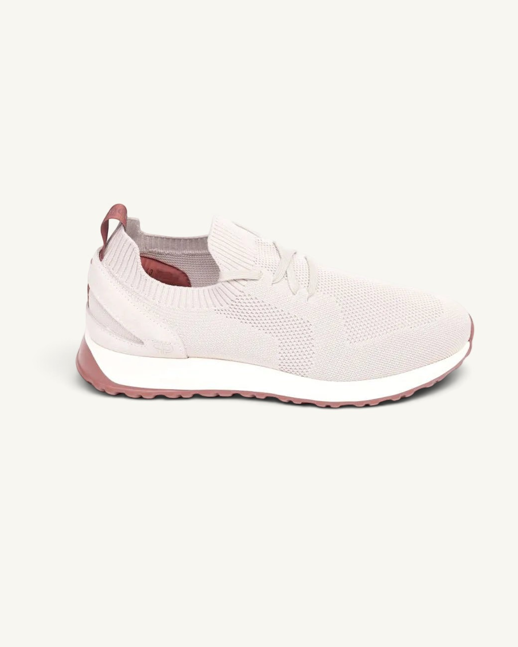 Prestige XLR Maverick Walk XL sneaker in beige knit fabric with a white midsole and dusty rose accents.